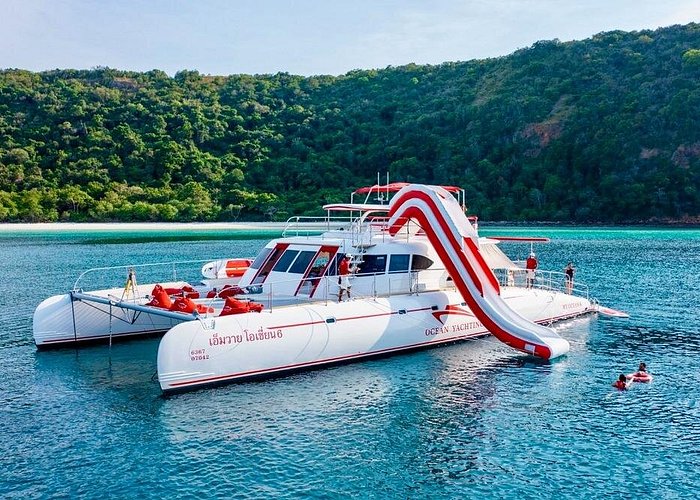 Pattaya Full-Day SUNSET Yacht exclusive Island(Buffet,Snorkeling)