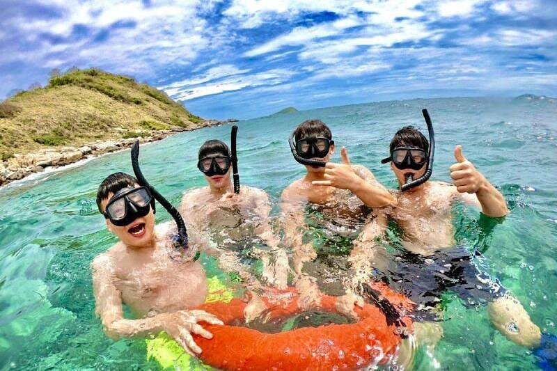 Pattaya: 3 Islands one day trip on Catamaran with Lunch
