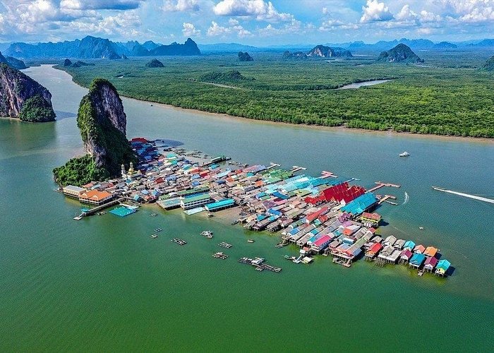 James Bond Island with Canoeing and Lunch by Speedboat