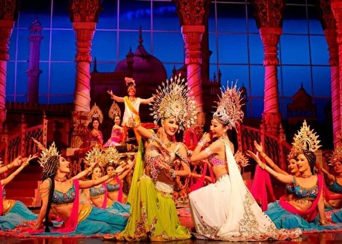 Tiffany’s Show Pattaya – VIP Gold/Diamond with Transfers