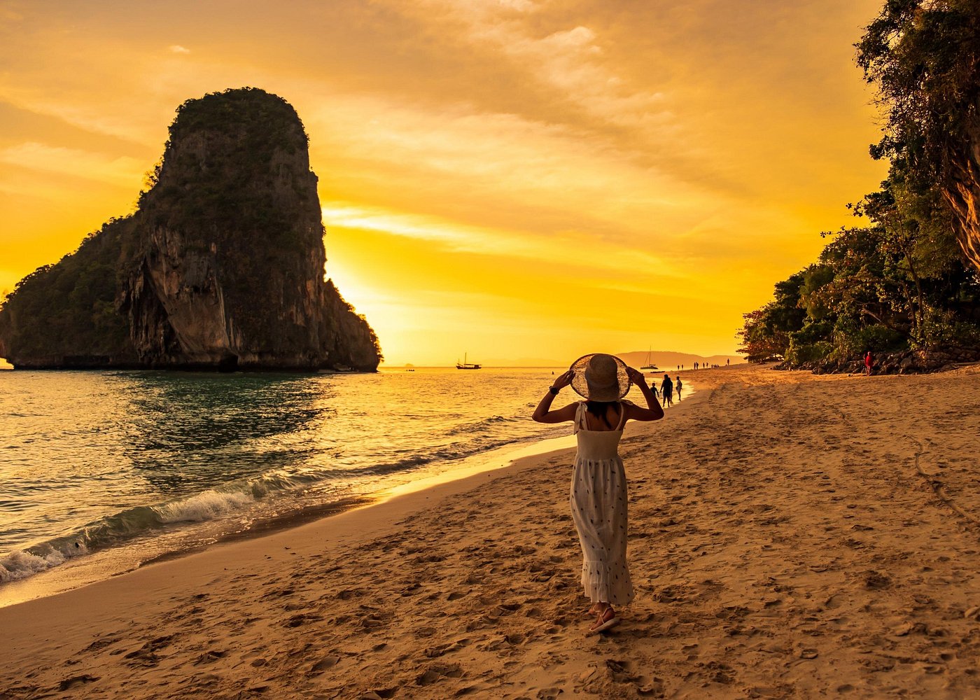 Krabi 7 Island Sunset & BBQ Dinner (Join Tour)