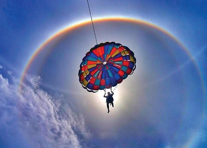 Pattaya: Parasailing Experience