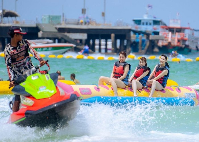 Pattaya Coral Island Tour with Indian Lunch and Hotel Transfer